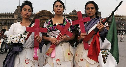 Un Día Sin Mujeres: Millions of Mexicanas Show Their Power In Historic Nat'l Strike Against Femicide